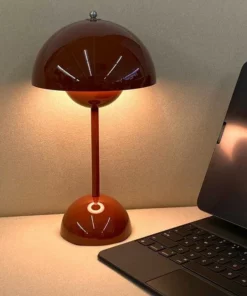 Modern Bud Macaron Table Lamp