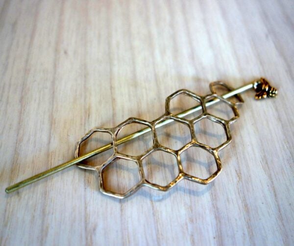 Bee Hair Twist Bun Pin