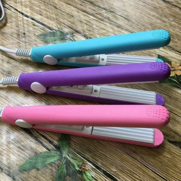 Ultraportable Mini Hair Straightener