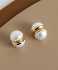 Vintage Pearl White Onyx Earrings