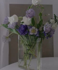 NovelBlooms™ - Acrylic Book Vase