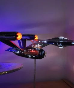 Star Trek U.S.S. Enterprise Prop Replica Model - 1:1000 Scale Set