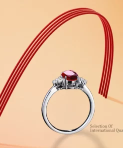 Luxurious Ruby Gem Stone Ring